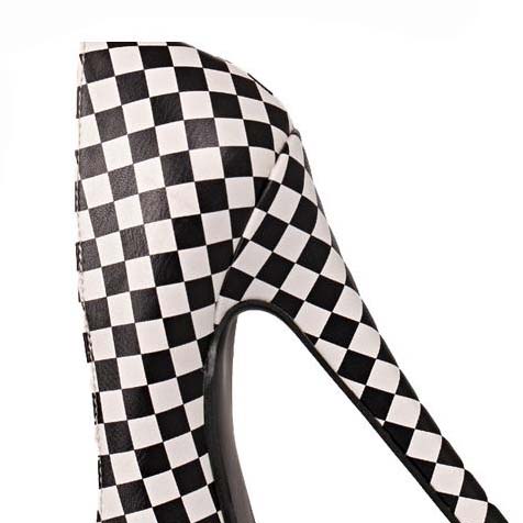 black and white plaid pumps