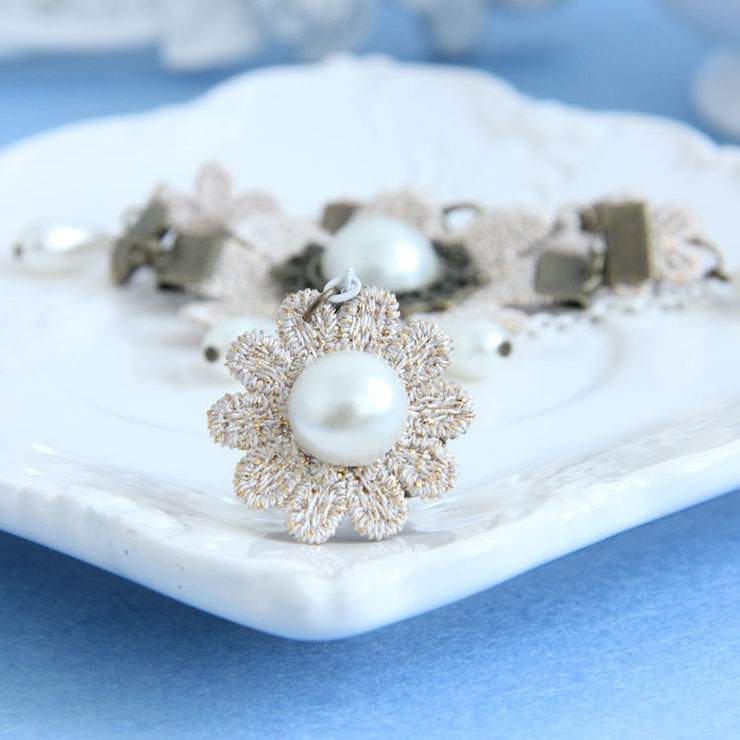 Victorian Vintage Style Bracelet, Vintage Bracelet for Women, Vintage Style Beige Embroidery Bracelet, Cheap Wristband, Victorian Style Bead Bracelet, Fashion Embroidery Bracelet with Ring, #J17999