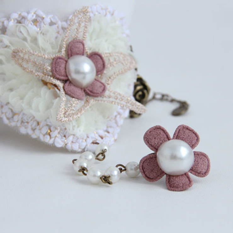 Victorian Vintage Style Bracelet, Vintage Bracelet for Women, Vintage Style Beige Embroidery Bracelet, Cheap Wristband, Victorian Style Pearl Bracelet, Fashion Embroidery Bracelet with Ring, #J17921