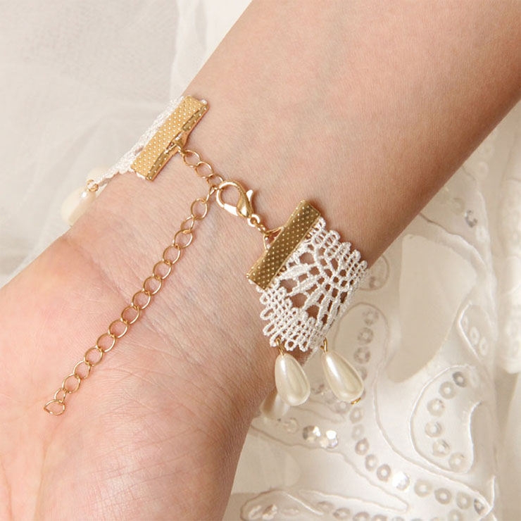 Vintage Bracelet, Vintage Daisy  Bracelet, Cheap Wristband, Gothic White Bracelet, Victorian White Lace Bracelet, Retro White Wristband, Bracelet with Ring, #J18071