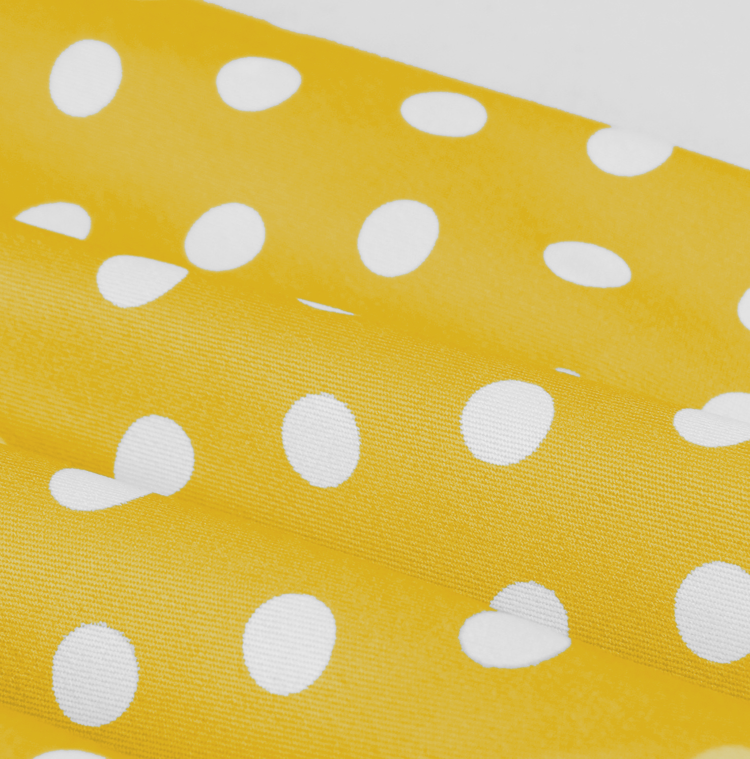 vintage polka dot dress, yellow with white dots, 1950s style, V-neck with lace trim, cap sleeves, gathered bodice, adjustable waist belt, black rectangular buckle, A-line swing skirt, knee length #N23826